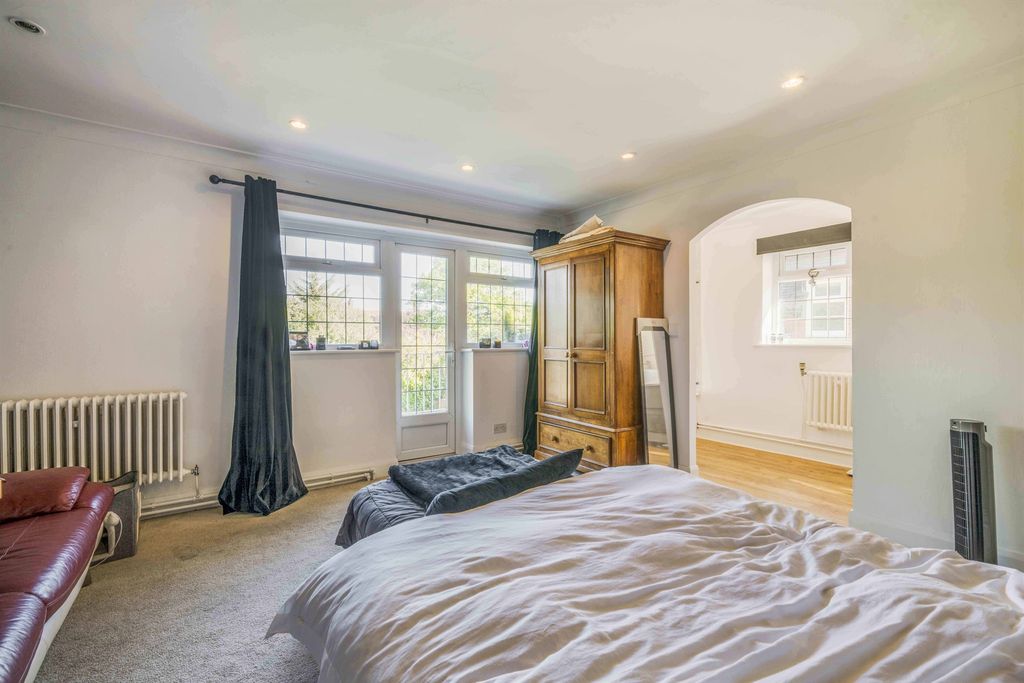 Additional image 14 of 6 bed detached house for saleLime Tree Road, Norwich NR2