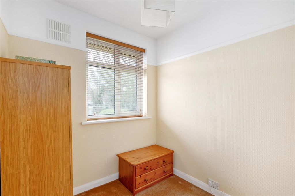 Additional image 9 of 3 bed semi-detached house for saleNorthernhay Walk, Morden SM4