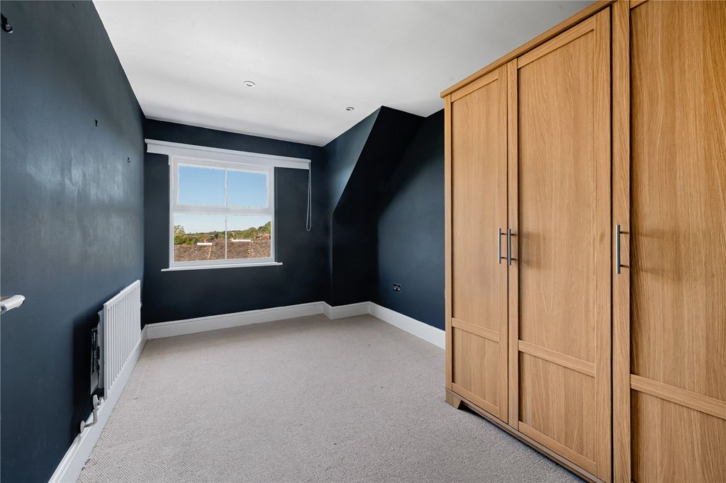 Additional image 13 of 2 bed flat for saleBarnhouse Close, Pulborough, West Sussex RH20