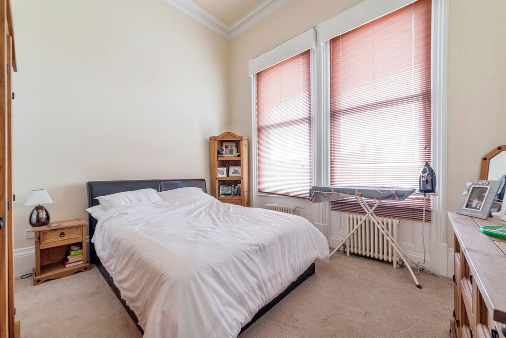 Additional image 13 of 2 bed flat for saleCastle Brewery, Newark NG24