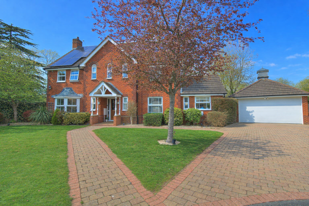 4 bed detached house for saleStanding Stones, Northampton NN3
