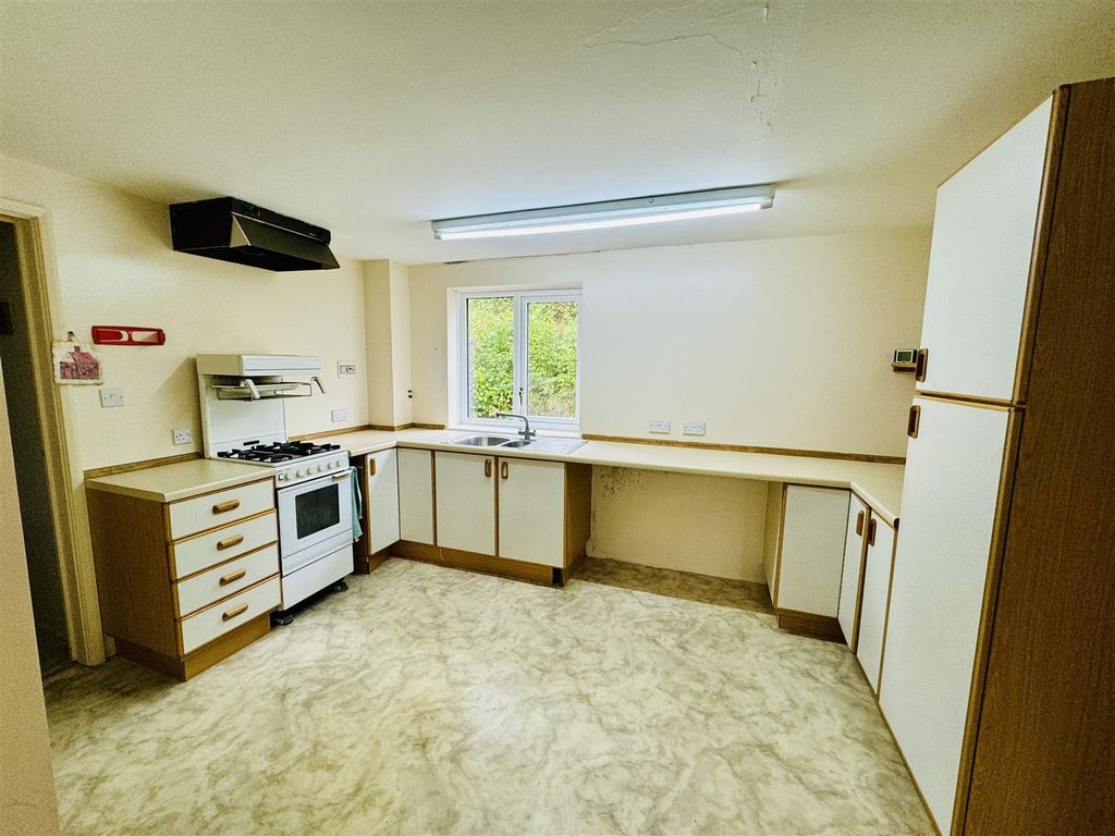 Additional image 30 of 4 bed detached house for saleGwynfe, Llangadog SA19