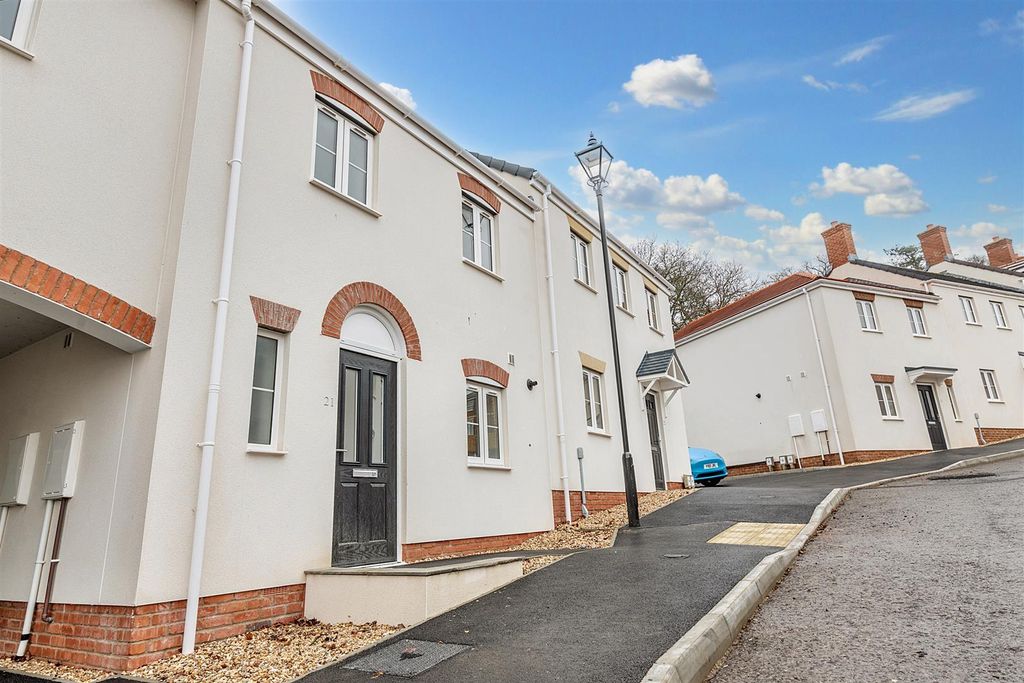 4 bed terraced house for sale'the Chippel', Monmouth Park, Lyme Regis DT7