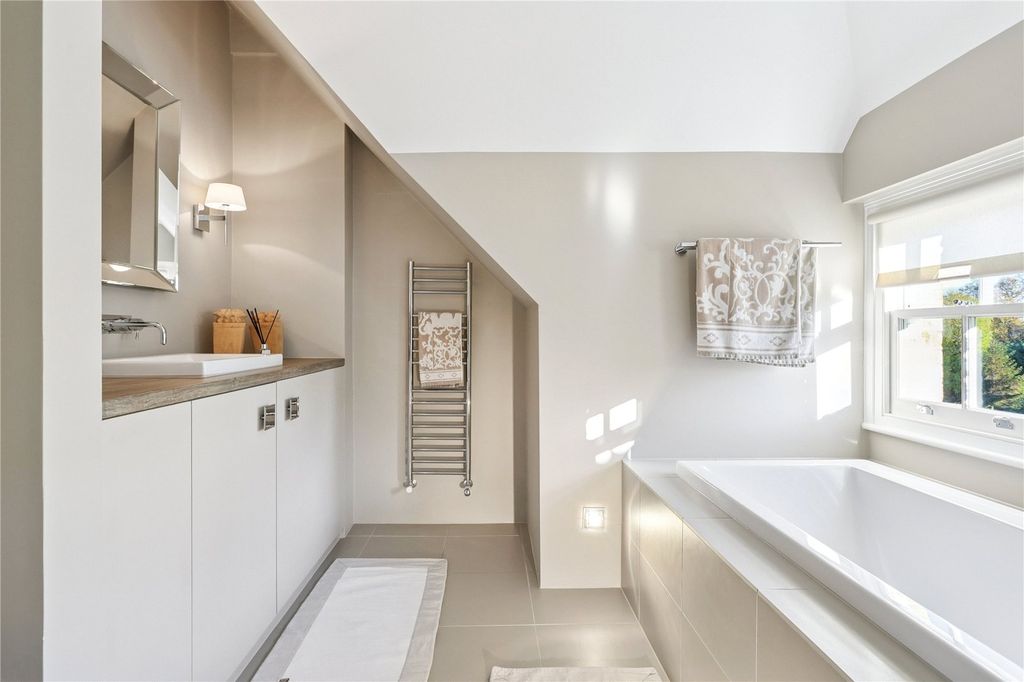 Additional image 16 of 6 bed semi-detached house for saleThetford Road, New Malden KT3