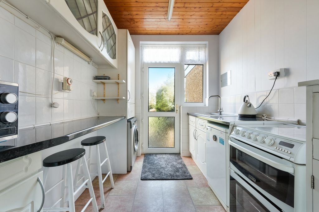 Additional image 17 of 3 bed semi-detached house for saleAshridge Way, Morden SM4