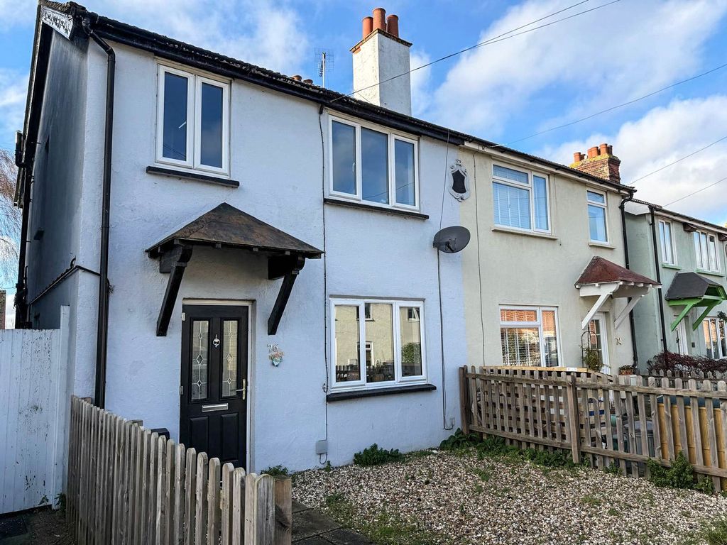 3 bed semi-detached house for saleCalifornia Road, Mistley, Manningtree, Essex CO11