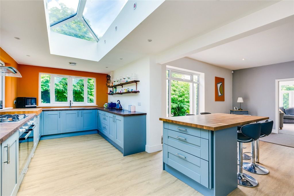 Additional image 2 of 6 bed detached house for saleTrenance Lane, Newquay, Cornwall TR7