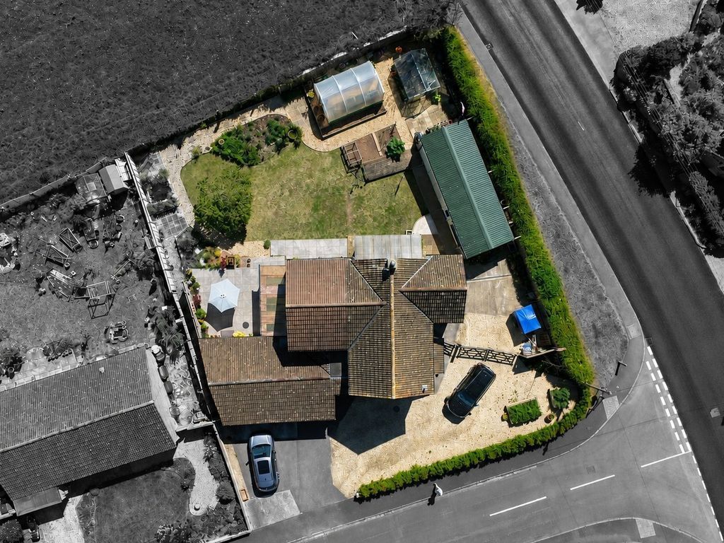 Additional image 17 of 4 bed detached house for salePortland Road, Langport TA10