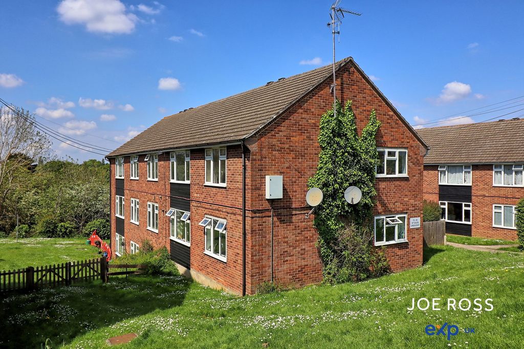 Additional image 14 of 2 bed flat for saleSt. Giles Crescent, Maldon CM9