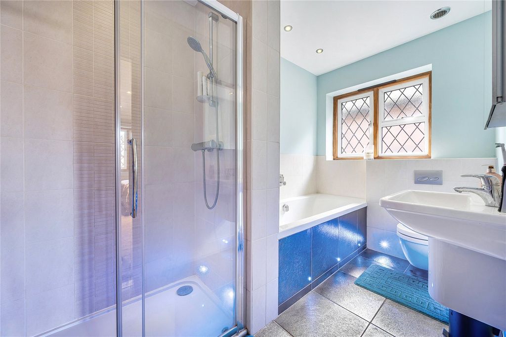 Additional image 15 of 6 bed detached house for saleSutherland Avenue, Petts Wood, Orpington BR5