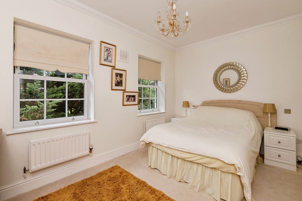 Additional image 6 of 2 bed terraced house for saleHigh Street, Ongar, Essex CM5