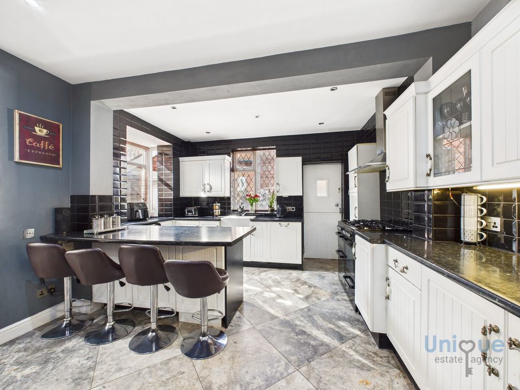 Additional image 5 of 5 bed detached house for saleHeyhouses Lane, Lytham St. Annes FY8