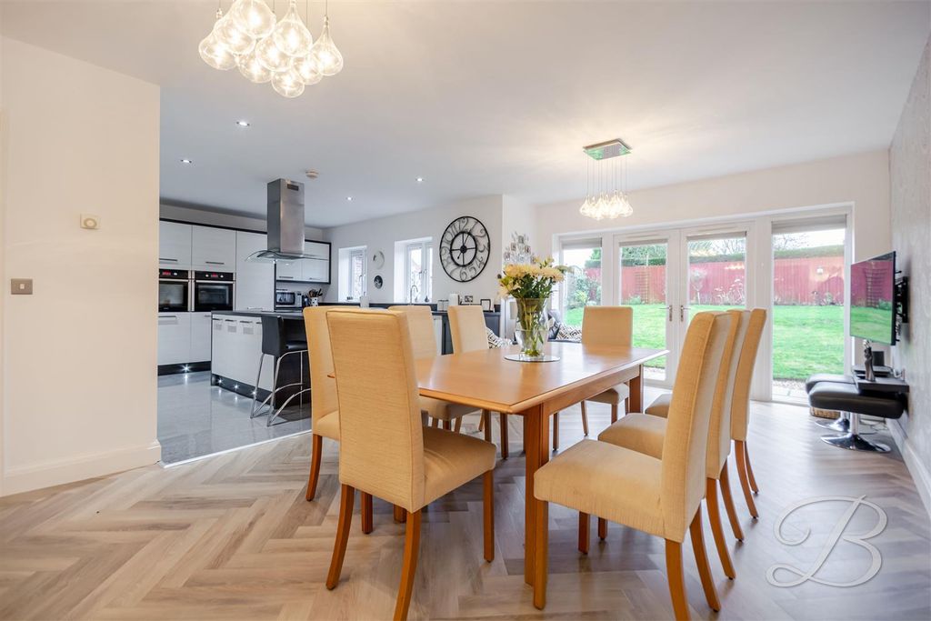 Additional image 8 of 4 bed bungalow for salePenniment Lane, Mansfield NG19