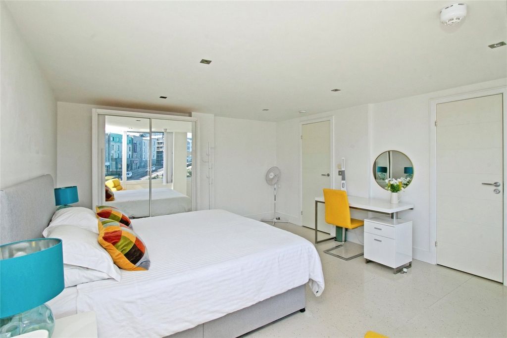 Additional image 27 of 2 bed flat for saleNarrowcliff, Newquay, Cornwall TR7