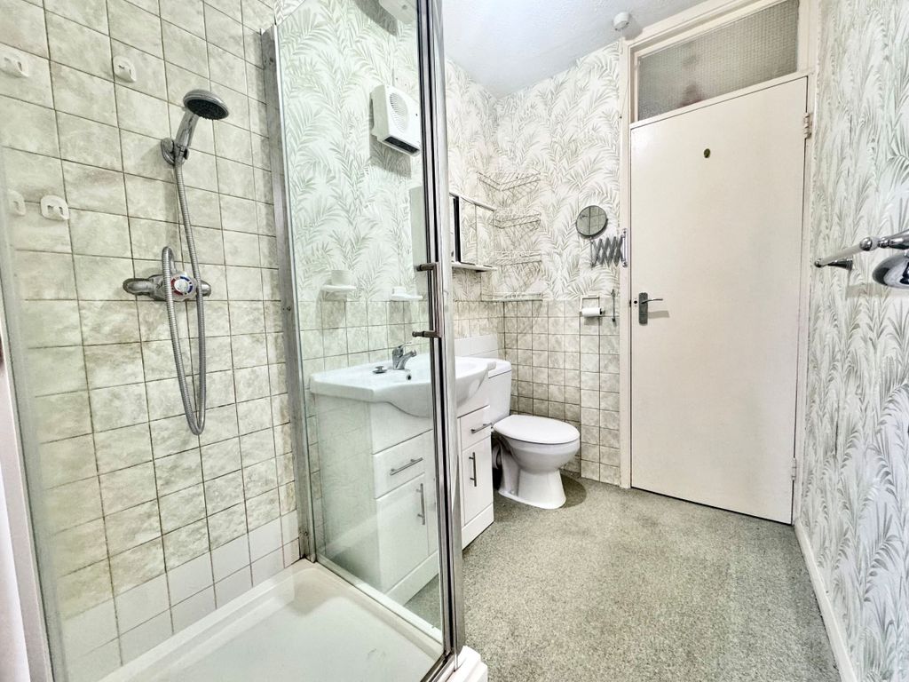 Additional image 3 of 1 bed flat for saleIford Close, Newhaven BN9