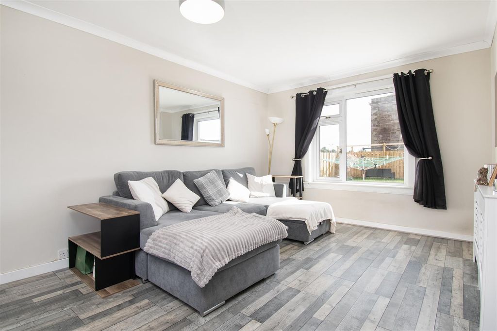 Additional image 8 of 3 bed property for saleChristies Lane, Montrose DD10