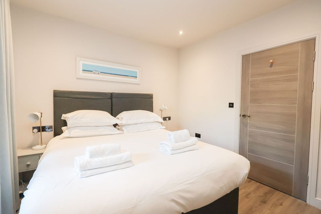 Additional image 17 of 4 bed terraced house for saleThe Strand, Porth, Newquay TR7