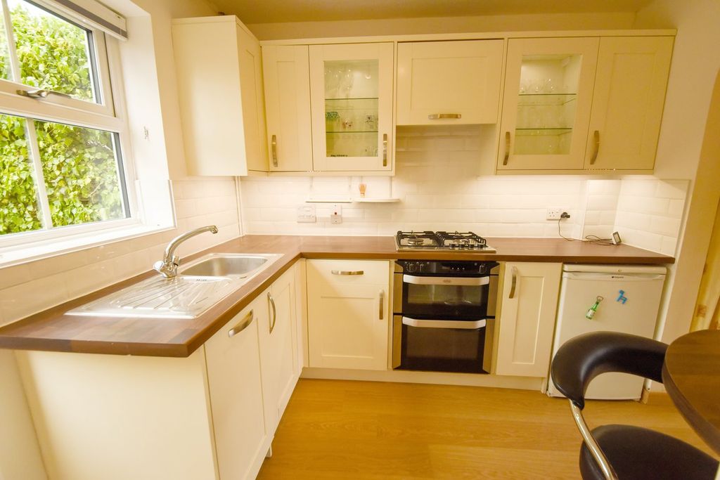 Additional image 9 of 1 bed terraced house for saleHarrington Close, Newbury RG14