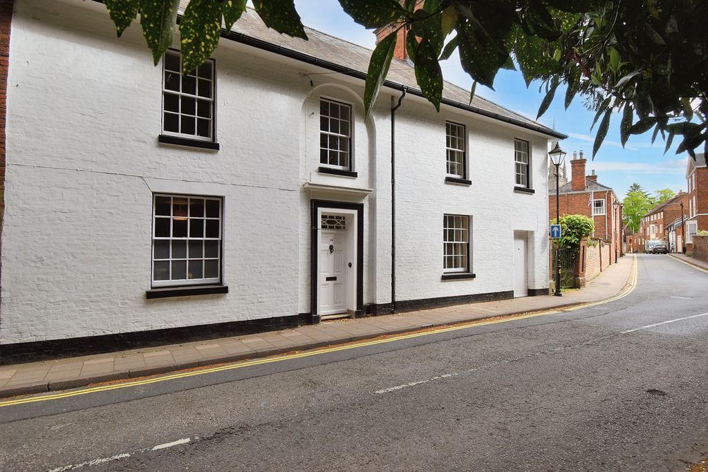 5 bed town house for sale38 Westgate, Louth LN11