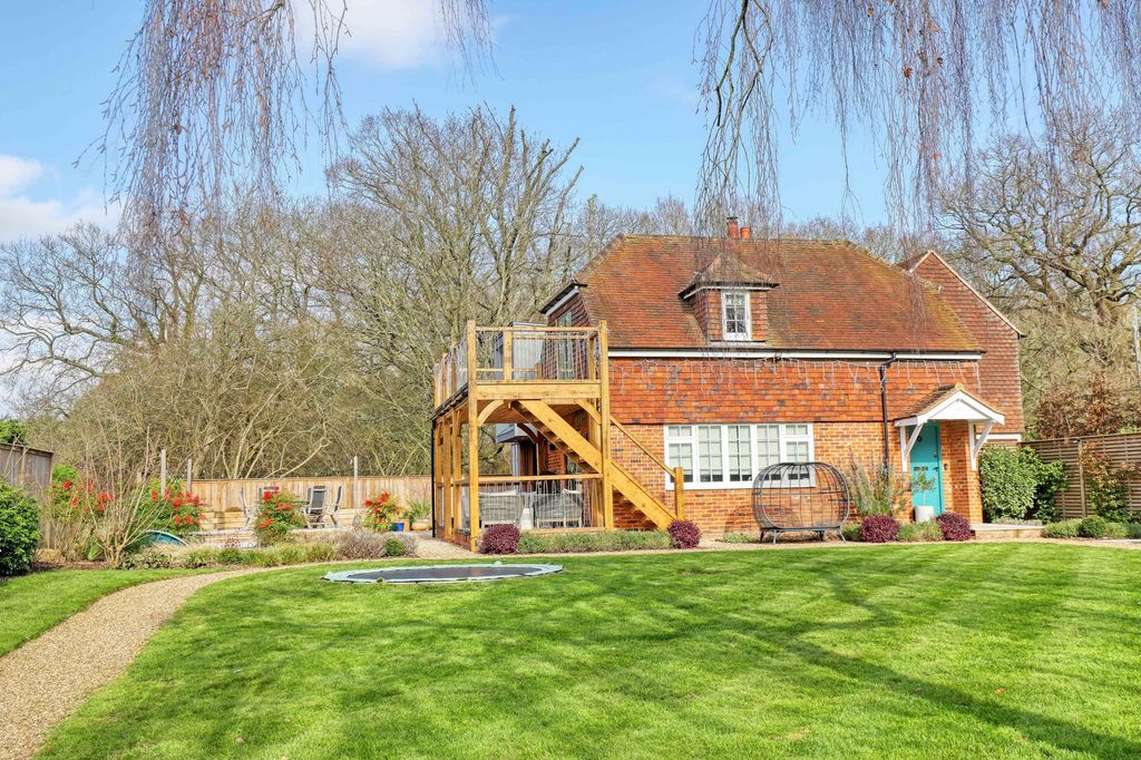 5 bed detached house for saleWinter Hill Road, Cookham SL6