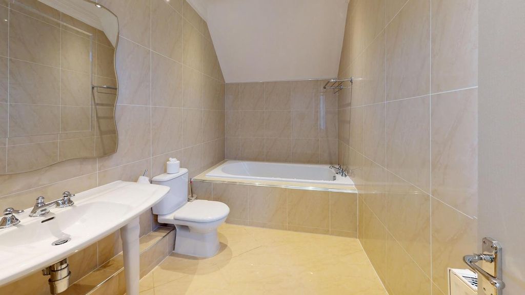 Additional image 36 of 4 bed detached house for saleLawrence Drive, Canford Cliffs, Poole BH13