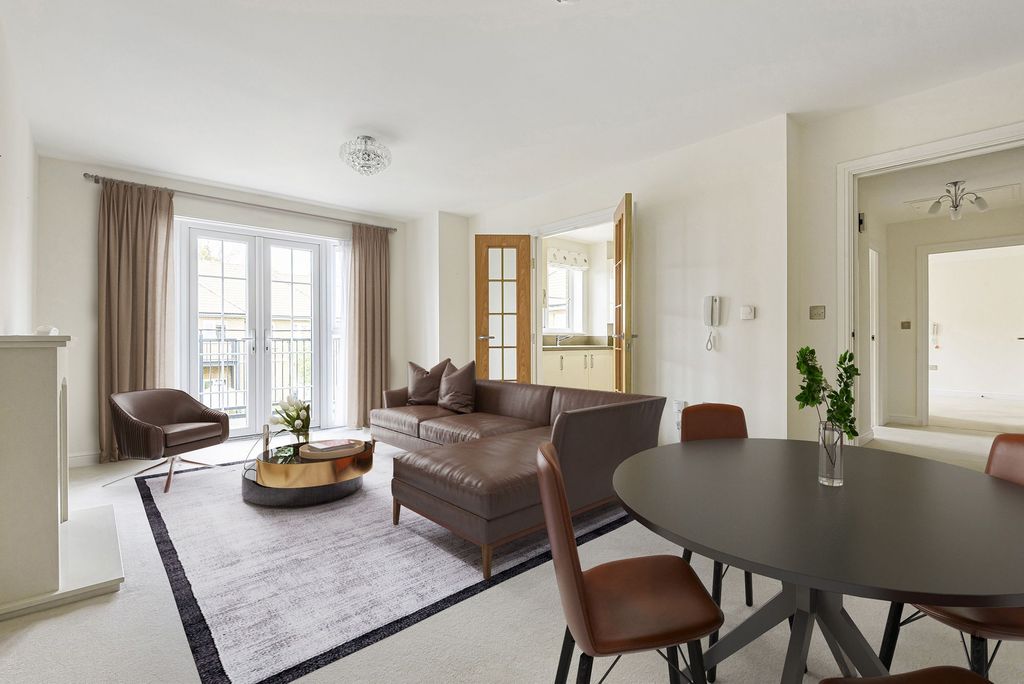 Additional image 2 of 2 bed flat for saleThe Retreat, Princes Risborough HP27