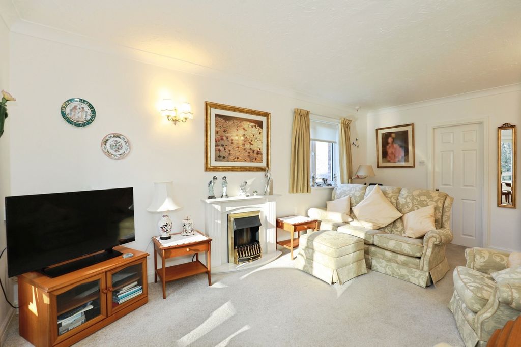 Additional image 15 of 2 bed flat for saleTabley Road, Knutsford, Cheshire WA16