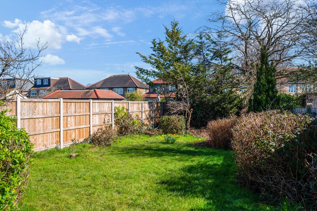 Additional image 27 of 3 bed semi-detached house for saleAshridge Way, Morden SM4