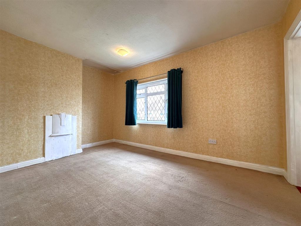 Additional image 11 of 3 bed semi-detached house for saleCranmer Road, Newark NG24