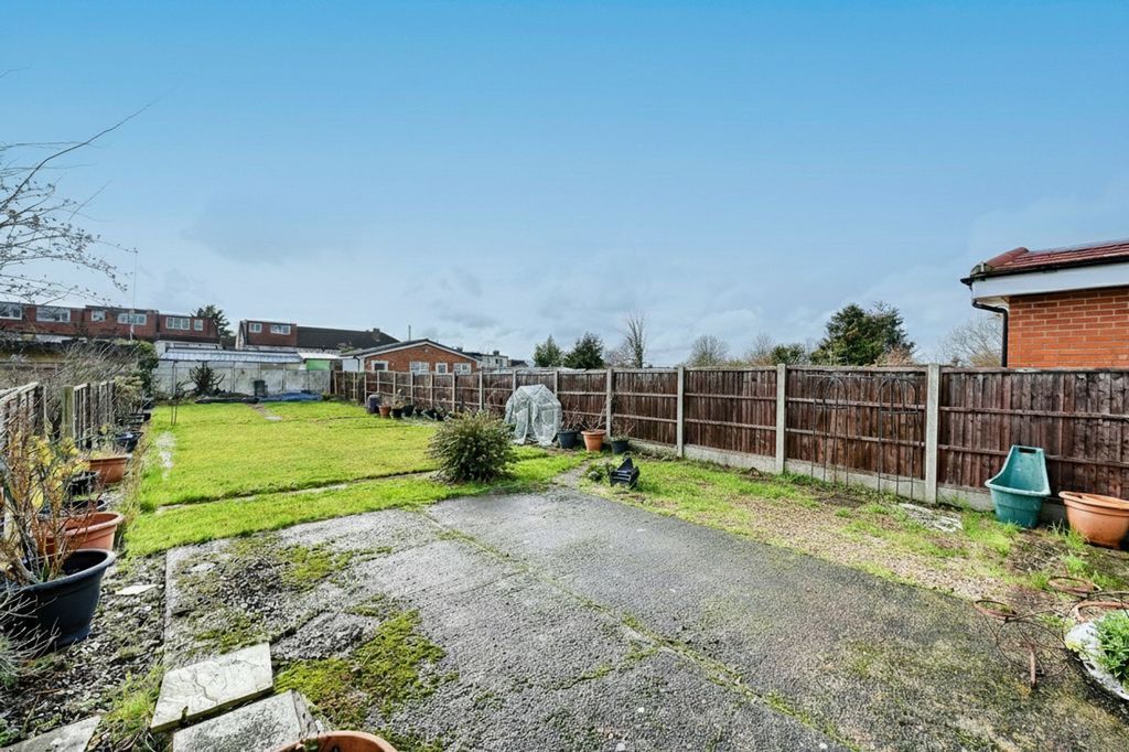 Additional image 14 of 5 bed semi-detached house for saleBelvue Road, Northolt UB5