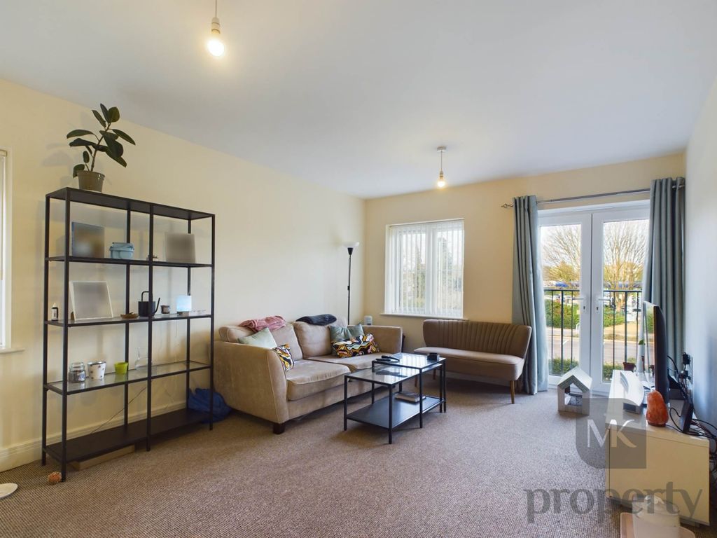 2 bed flat for saleTownbridge Mill, Leighton Buzzard LU7 photo 4