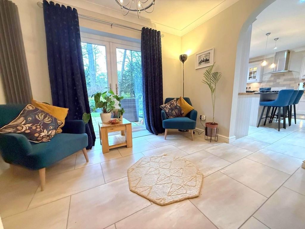 Additional image 9 of 4 bed detached house for saleShoal Creek, Collingtree Park, Northampton NN4