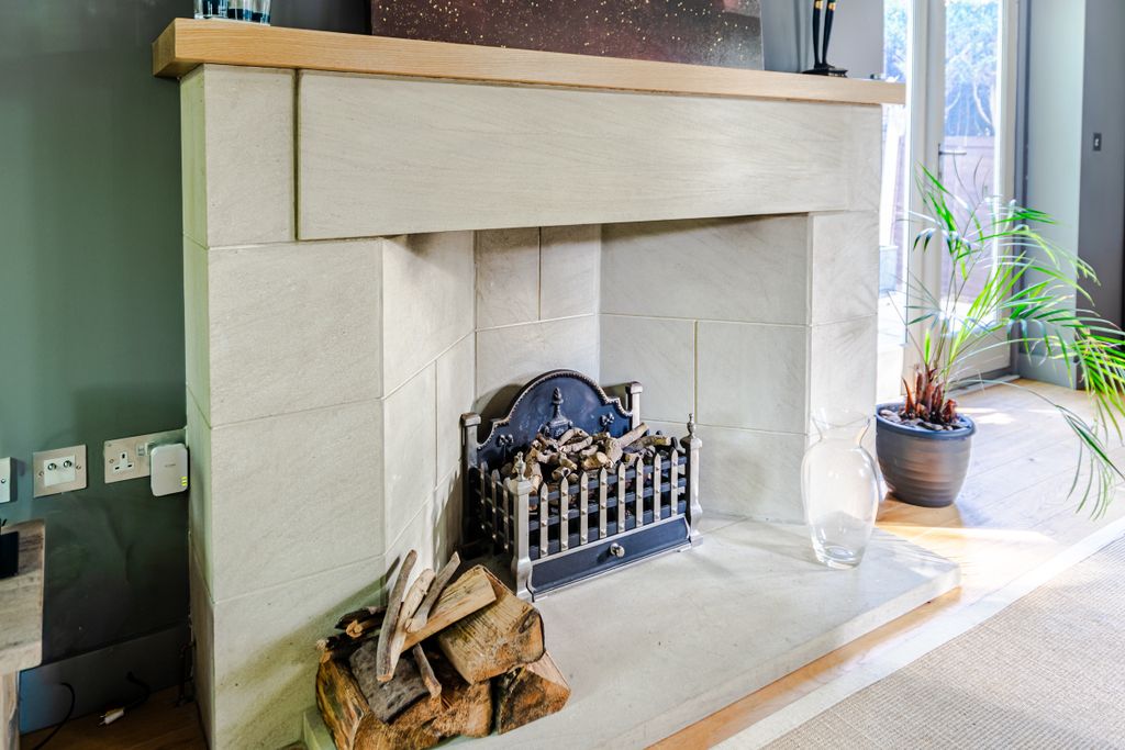 Additional image 4 of 4 bed detached house for saleWetherby Road, Leeds LS8