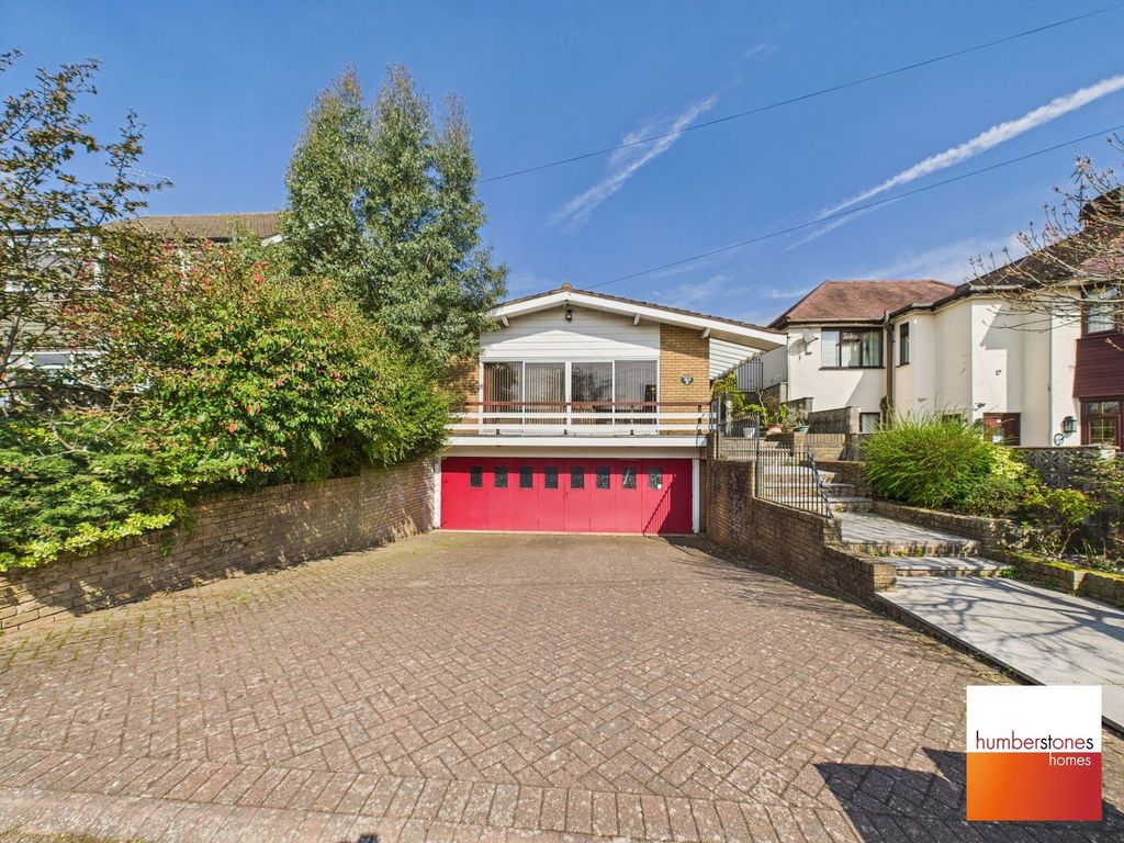 3 bed bungalow for saleWoodgreen Road, Oldbury B68