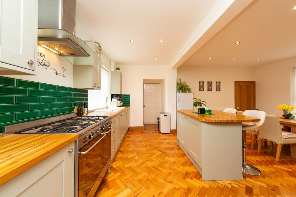 Additional image 23 of 4 bed detached house for saleRaby Park Road, Neston CH64