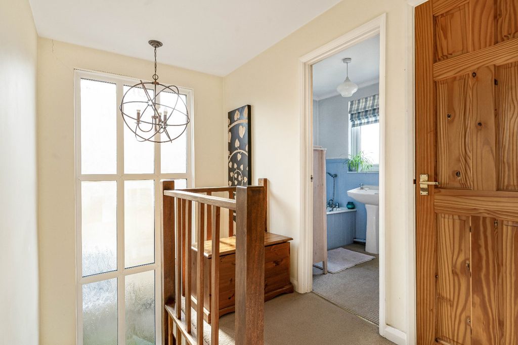 Additional image 9 of 4 bed detached house for saleHambidge Lane, Lechlade, Gloucestershire GL7