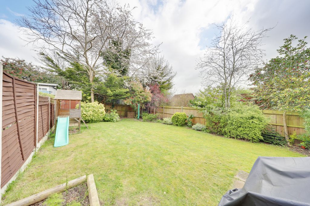 Additional image 4 of 3 bed detached house for saleSt. Josephs Close, Orpington BR6