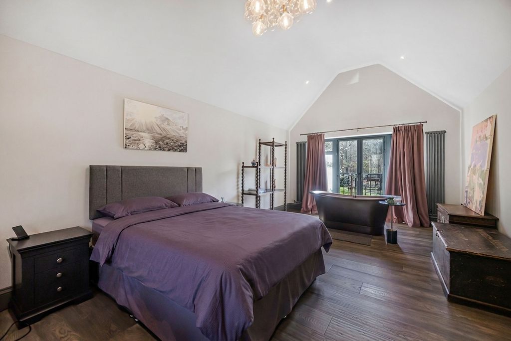 Additional image 16 of 5 bed detached house for saleMarlow Common, Marlow SL7