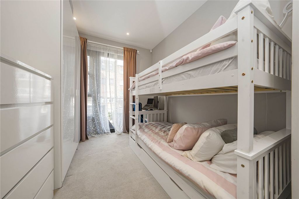 Additional image 12 of 2 bed flat for saleCoombe Road, New Malden KT3