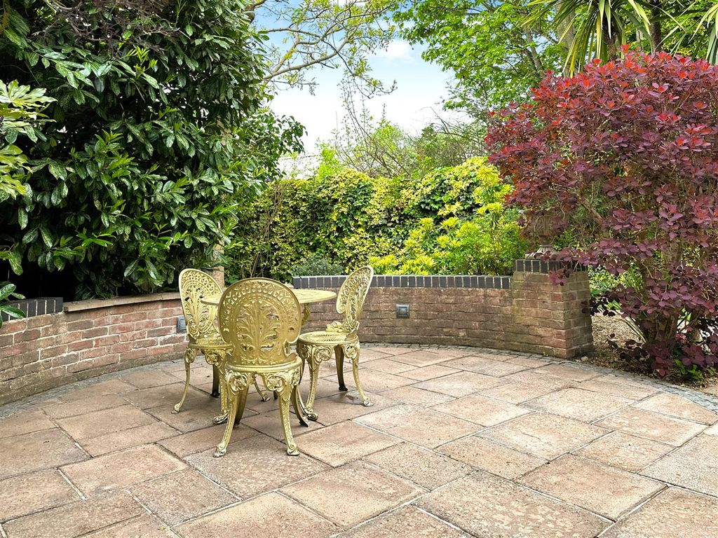 Additional image 29 of 4 bed detached house for saleOld Orchard, Farndon Road, Newark NG24