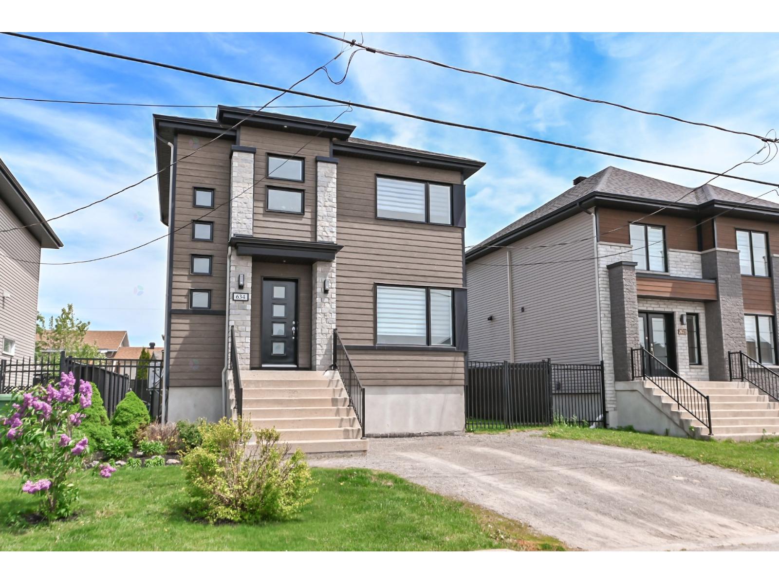 634 Rue Beauregard
