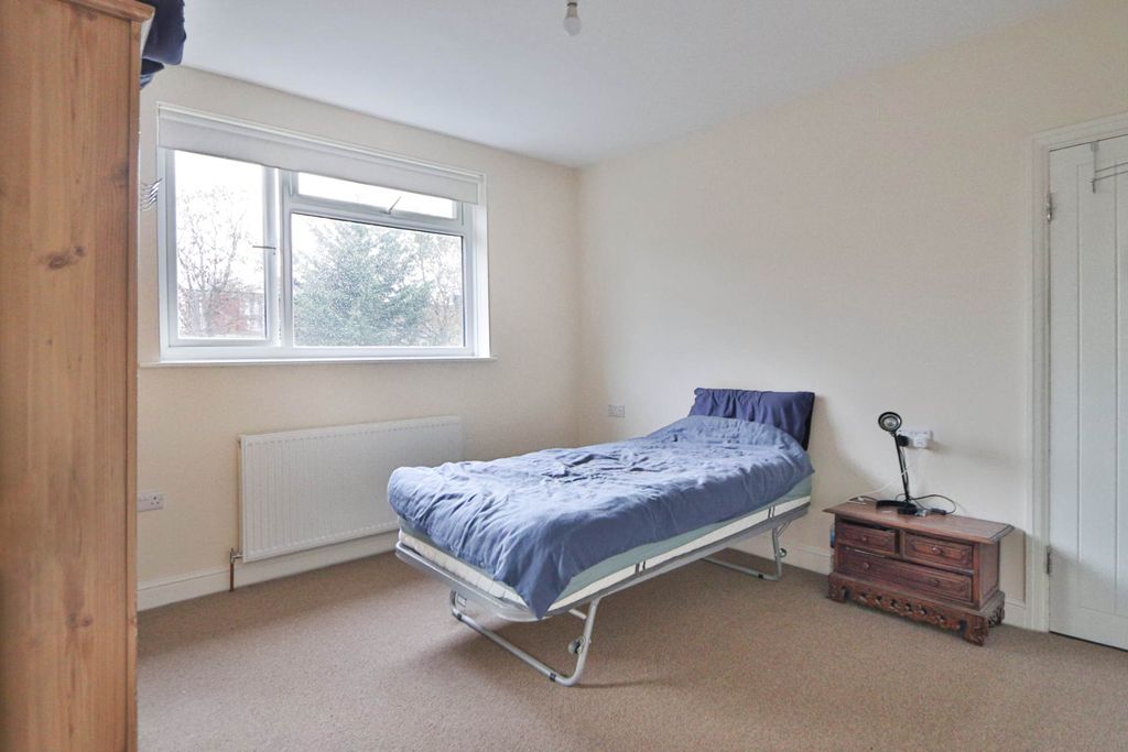 Additional image 12 of 3 bed end terrace house for saleByron Avenue, New Malden KT3
