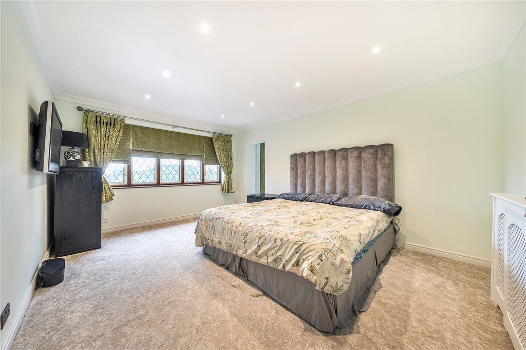 Additional image 30 of 6 bed detached house for saleSutherland Avenue, Petts Wood, Orpington BR5