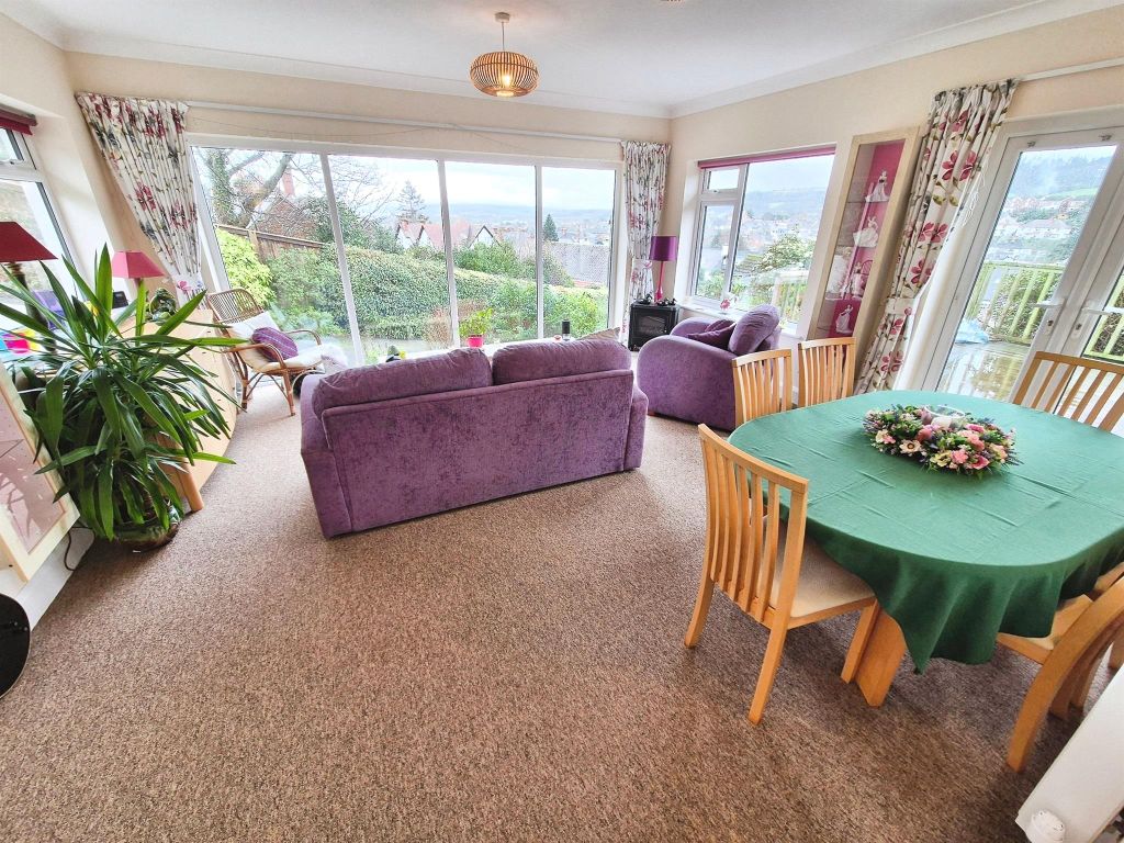3 bed detached bungalow for saleParks Lane, Minehead TA24 photo 4