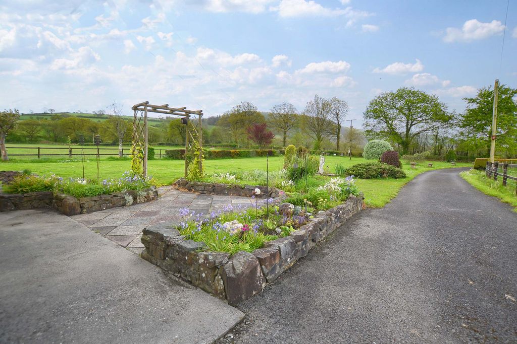 Additional image 4 of 3 bed detached house for saleTalley, Llandeilo SA19
