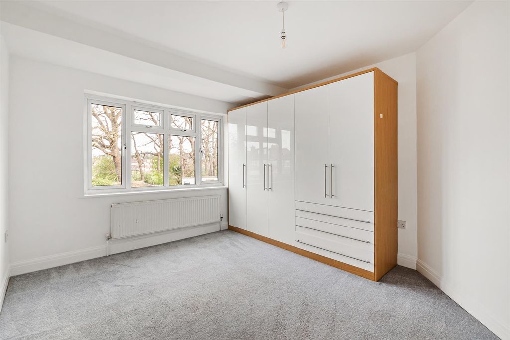 Additional image 11 of 3 bed end terrace house for saleMonkleigh Road, Morden SM4