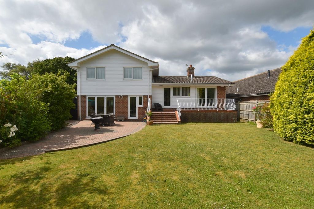 Additional image 26 of 4 bed detached house for saleQueens Road, Littlestone TN28