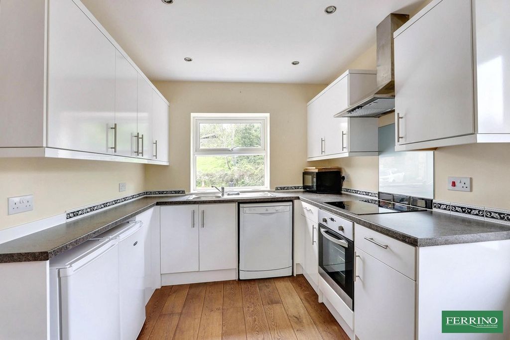 3 bed detached house for saleWith Annex Potential, School Road, Lydbrook, Gloucestershire. GL17 photo 3
