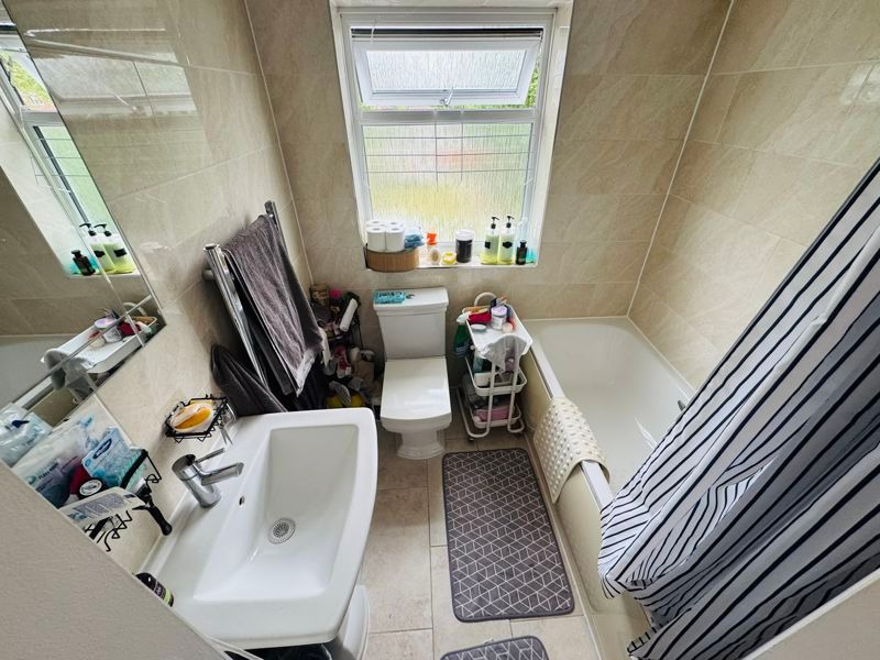 Additional image 9 of 8 bed property for saleSandringham Road, Northolt UB5