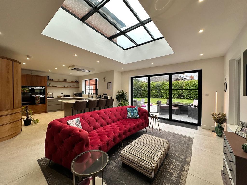 Additional image 2 of 6 bed detached house for saleCrewe Road, Nantwich, Cheshire CW5